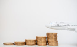 <strong>Addio biglietti aerei low cost ora i voli si pagheranno a rate</strong>