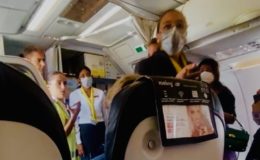 Passeggeri italiani minacciati da parte del personale della Vueling sul volo Ibiza – Roma del 10 agosto: “attenti o vi cacciamo dall’aeromobile”